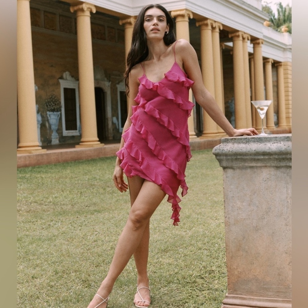 NWT Abercrombie All-Over Ruffle Mini Dress, pink Size Medium - Picture 1 of 8